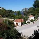 Tzaneria Skiathos Kanapitsa (Skiathos)