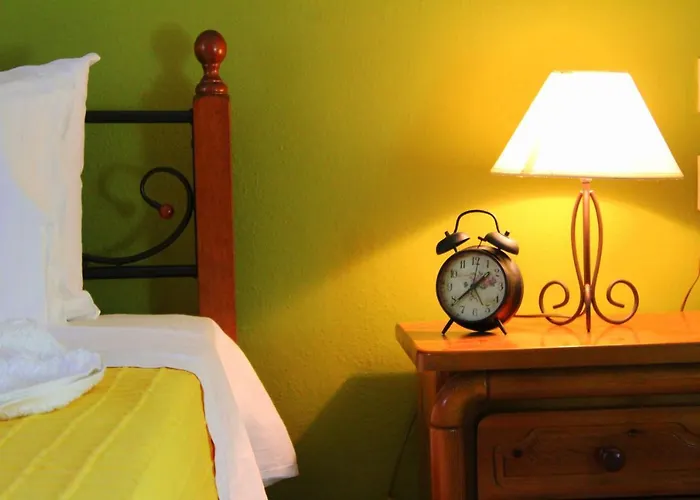 Tzaneria Skiathos * Kanapitsa (Skiathos)