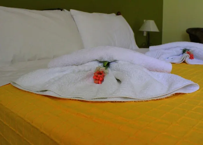 Tzaneria Skiathos * Kanapitsa (Skiathos)