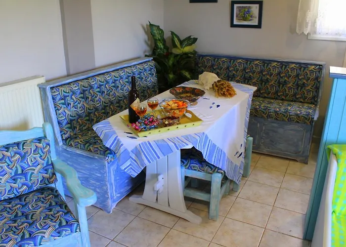 Tzaneria Skiathos * Kanapitsa (Skiathos)