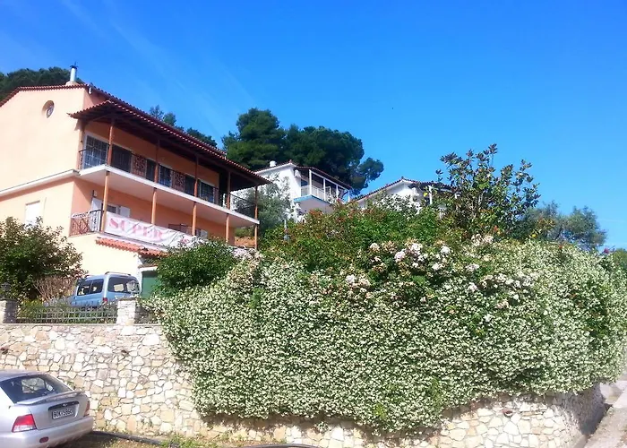 Tzaneria Skiathos Apartment *